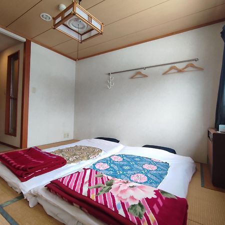 Peuf Lodge Otari Buitenkant foto