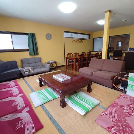Peuf Lodge Otari Buitenkant foto