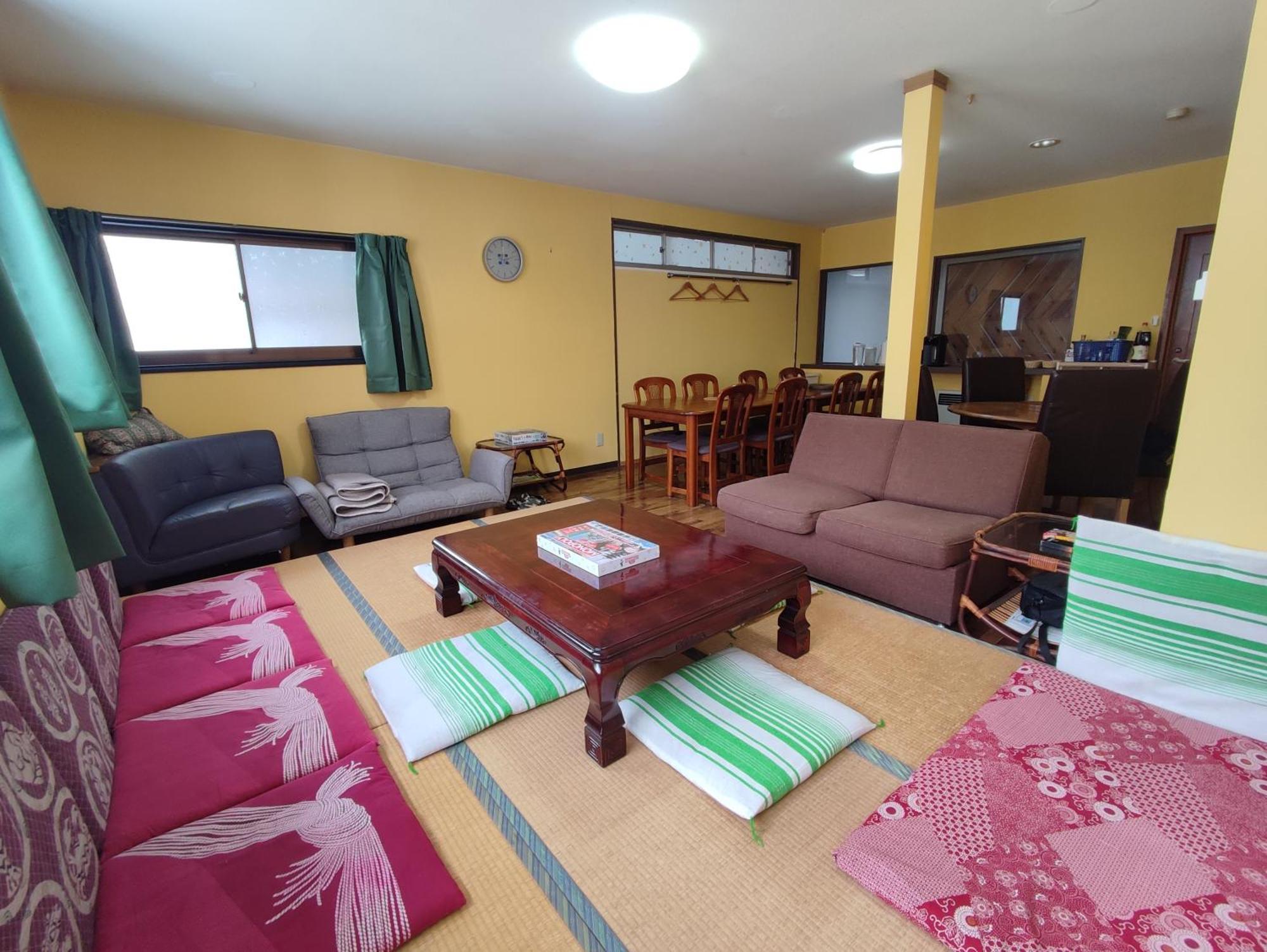 Peuf Lodge Otari Buitenkant foto